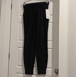 Lululemon Ready to Rulu pant